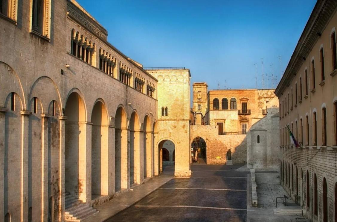 Enchanting Room In Bari Old Town Buitenkant foto
